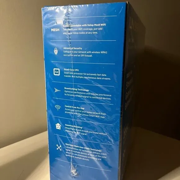 Linksys Max- Stream Tri- Band Mesh WiFi 5 Router, AC2200, MR8300‎
